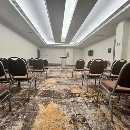 Holiday Inn Toronto Airport East By Ihg-2